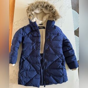 Eddie Bauer Kids Navy Down Parka with faux fur hood and Sherpa lining size 5/6